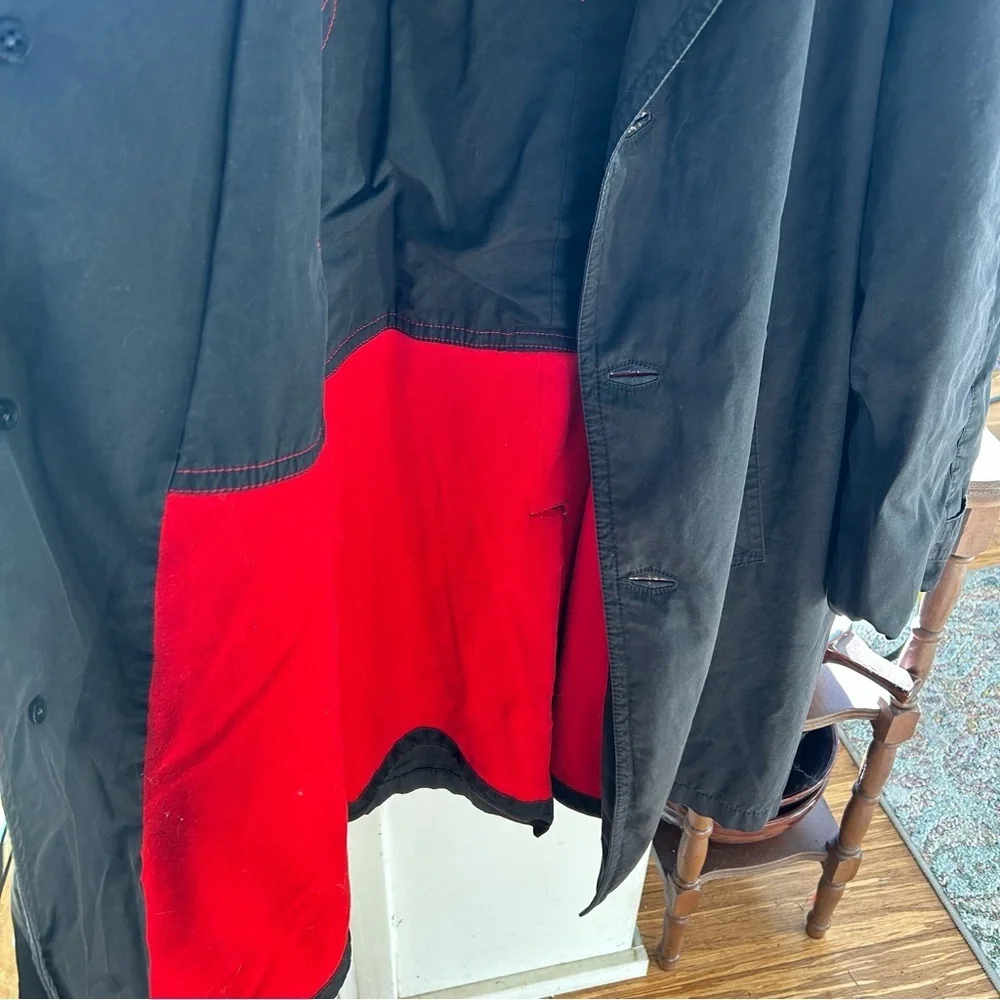 Vintage Elegant Black Trench Barn Ranch Coat with Red Interior Size 44 - Picture 8 of 8